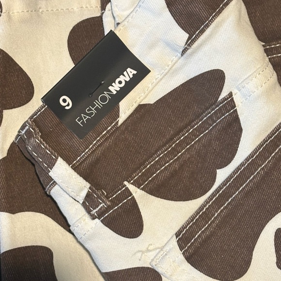 Mooving and Grooving Cow Print Wide Leg Jeans - Brown Combo - Picture 5 of 6